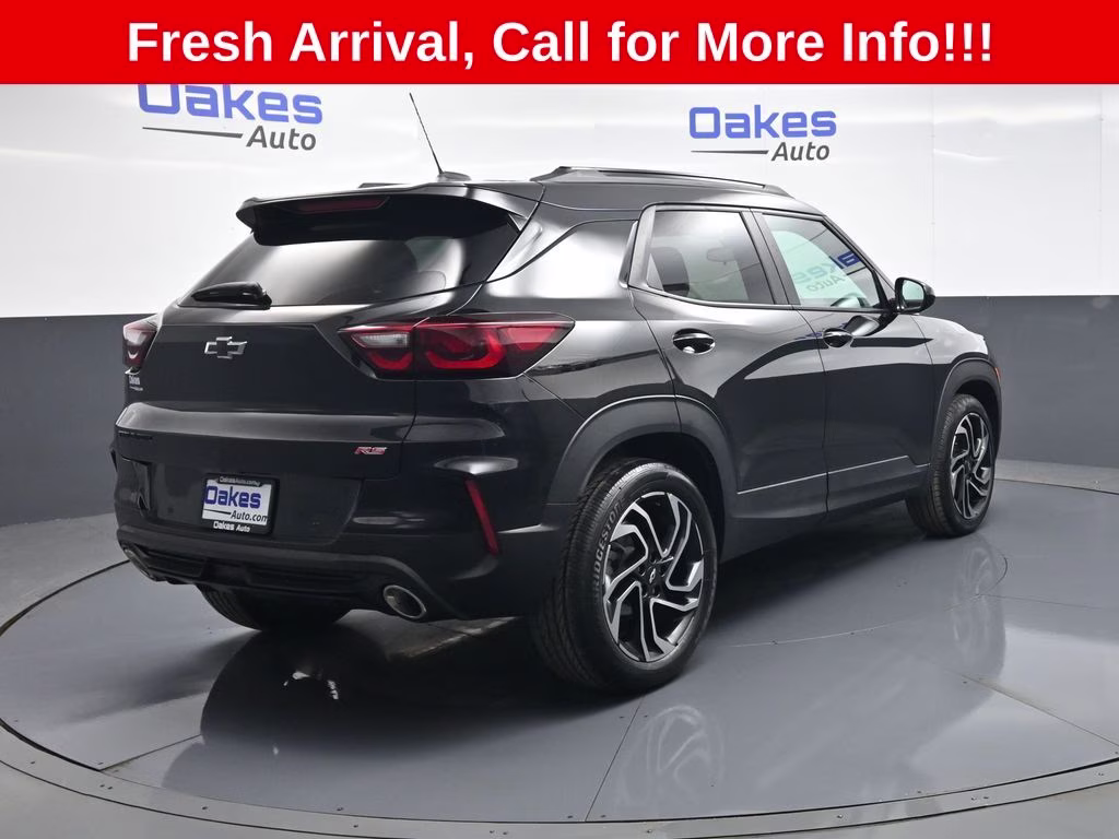 2024 Mosaic Black Metallic Chevrolet Trailblazer RS FWD SUV
