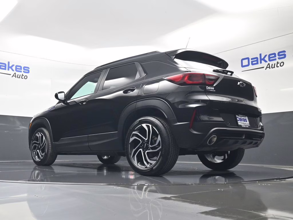 2024 Mosaic Black Metallic Chevrolet Trailblazer RS FWD SUV