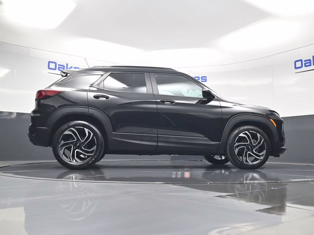 2024 Mosaic Black Metallic Chevrolet Trailblazer RS FWD SUV