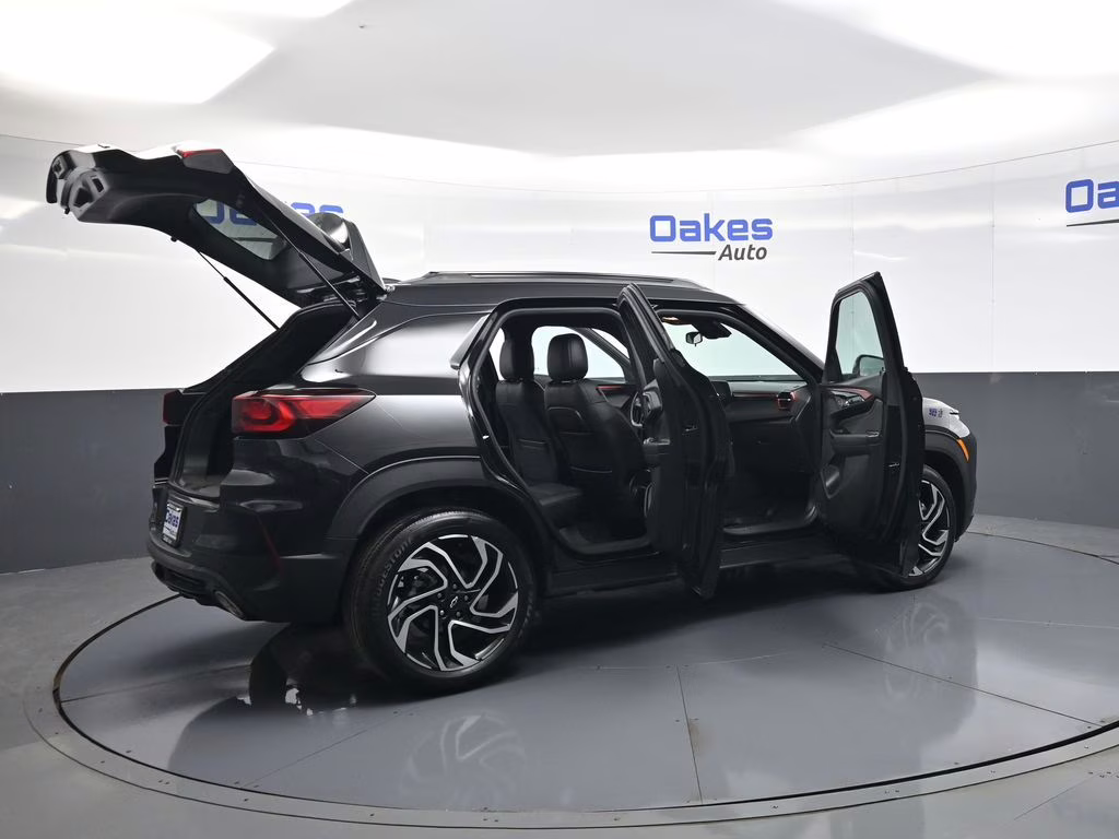 2024 Mosaic Black Metallic Chevrolet Trailblazer RS FWD SUV