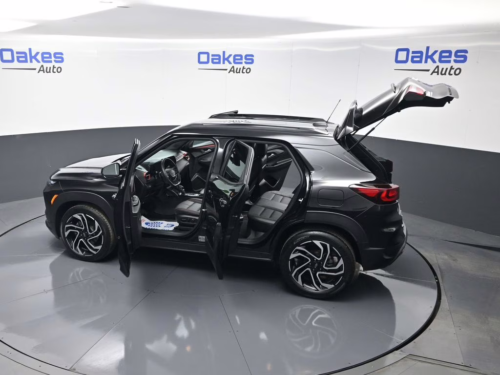 2024 Mosaic Black Metallic Chevrolet Trailblazer RS FWD SUV