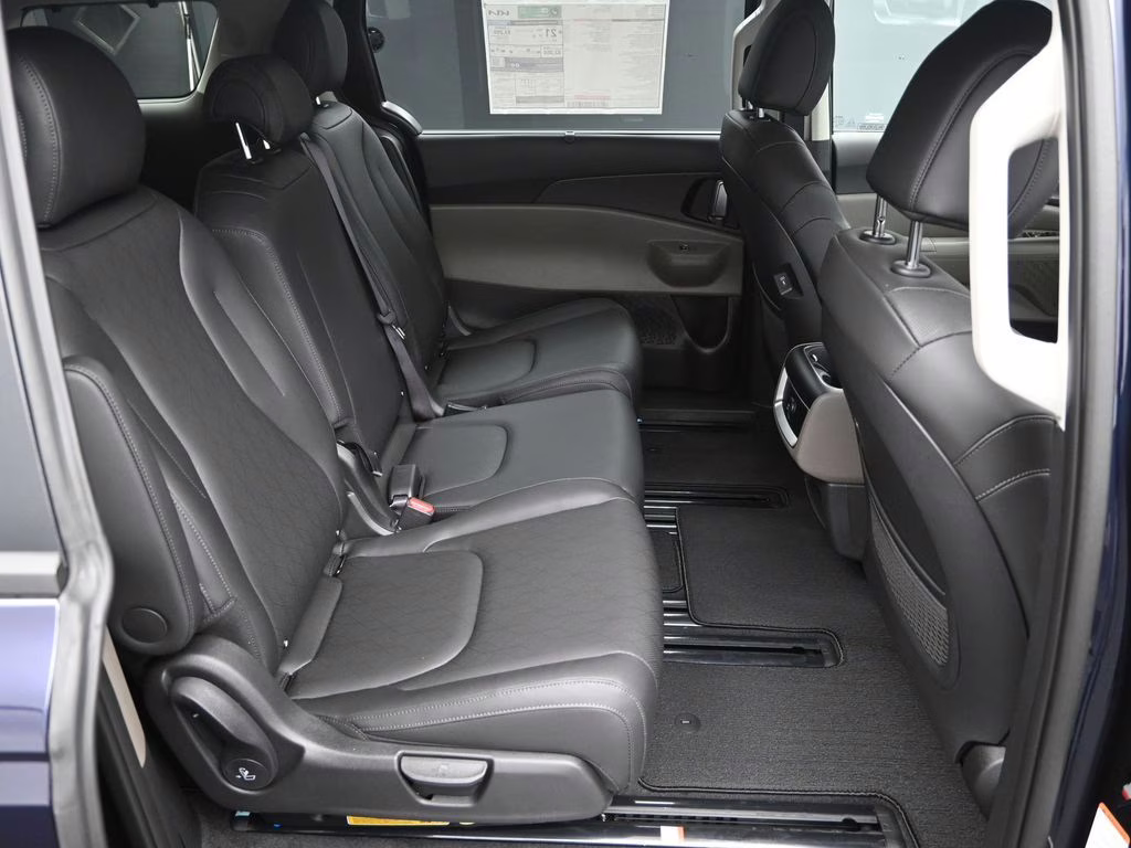 2026 Deep Chroma Blue Kia Carnival EX FWD Van