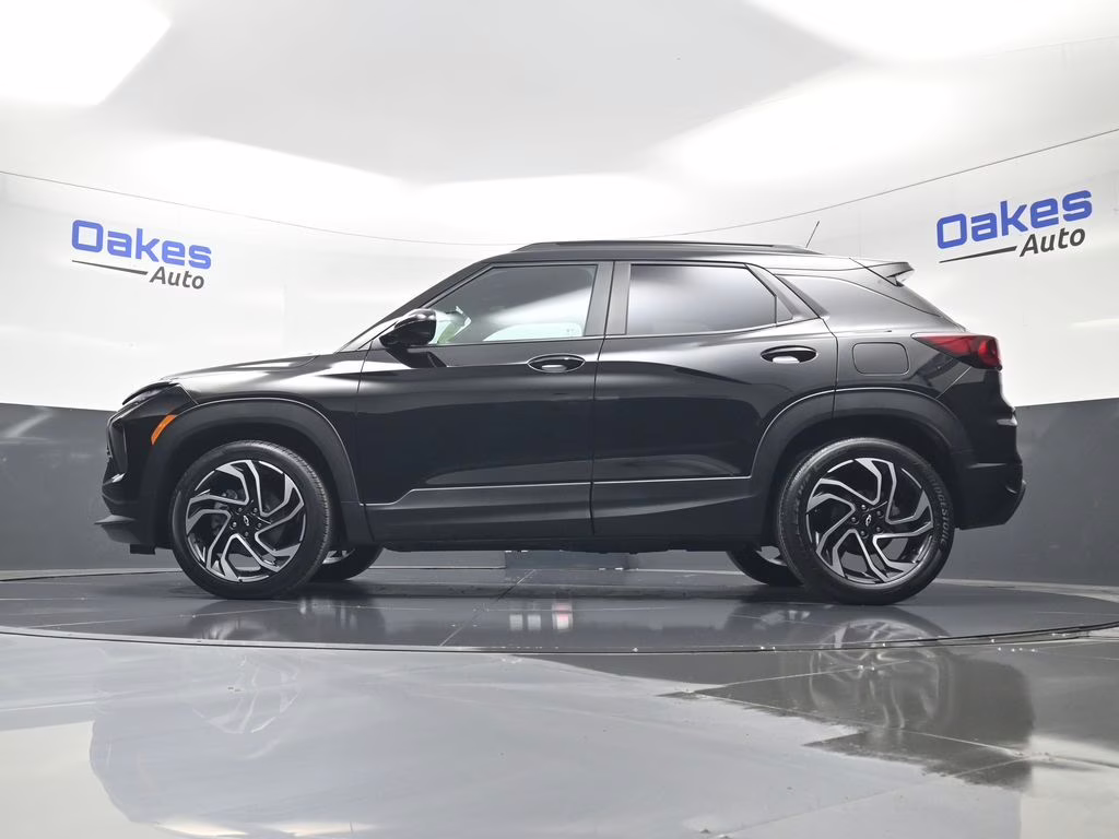 2024 Mosaic Black Metallic Chevrolet Trailblazer RS FWD SUV