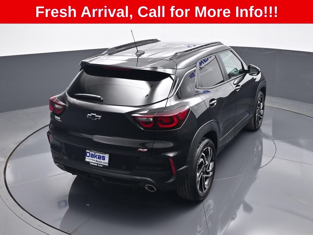 2024 Mosaic Black Metallic Chevrolet Trailblazer RS FWD SUV