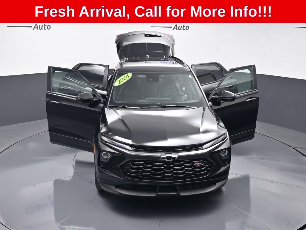 2024 Mosaic Black Metallic Chevrolet Trailblazer RS FWD SUV