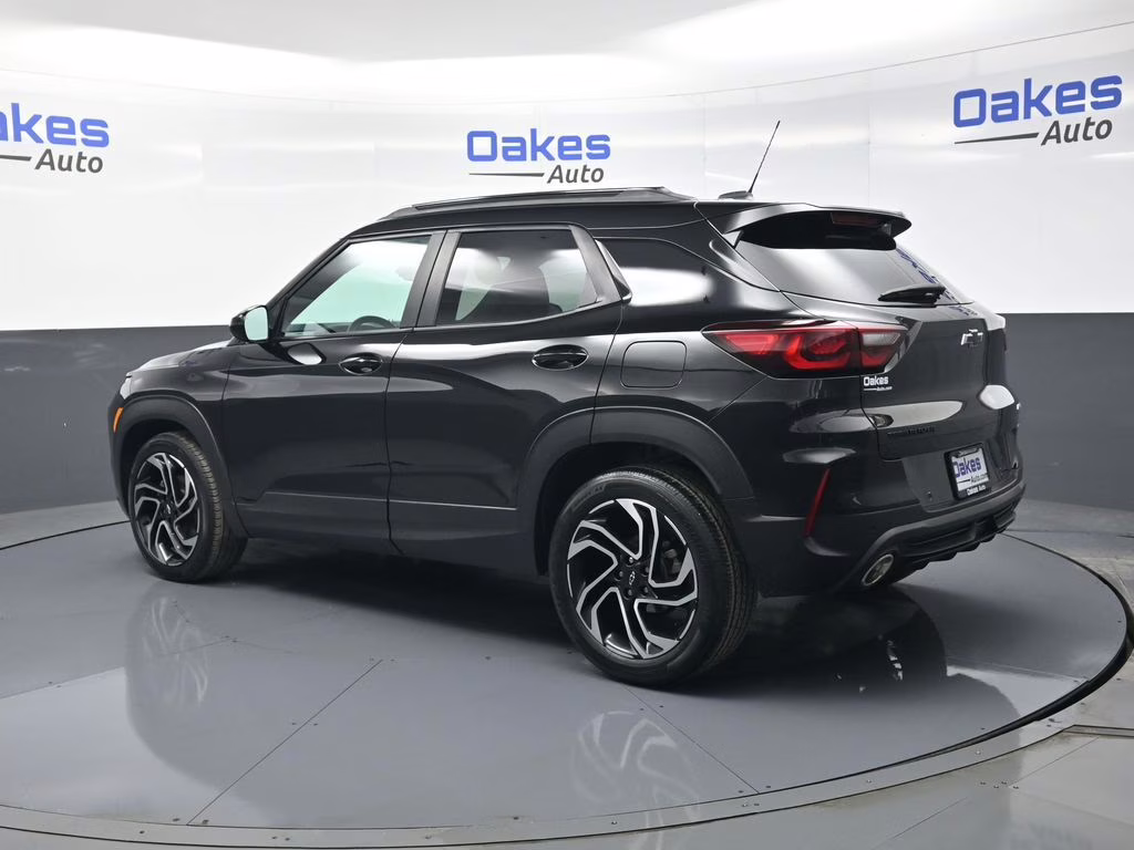 2024 Mosaic Black Metallic Chevrolet Trailblazer RS FWD SUV