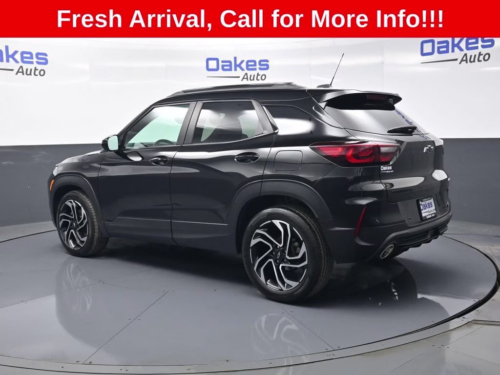 2024 Mosaic Black Metallic Chevrolet Trailblazer RS FWD SUV
