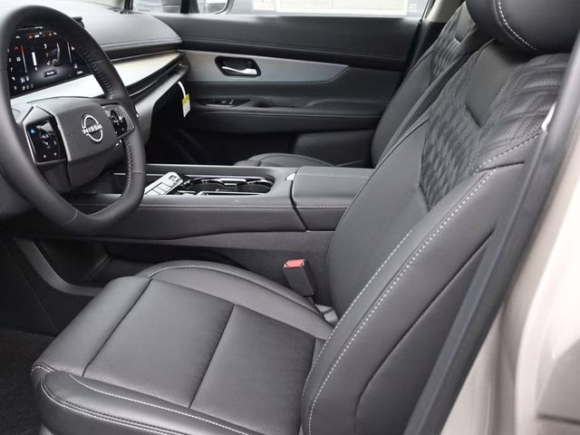 2026 Champagne Silver Metallic Nissan Murano Platinum AWD SUV