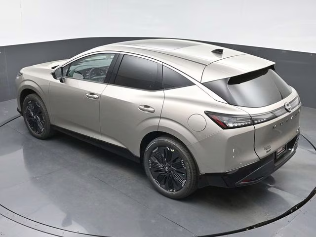 2026 Champagne Silver Metallic Nissan Murano Platinum AWD SUV