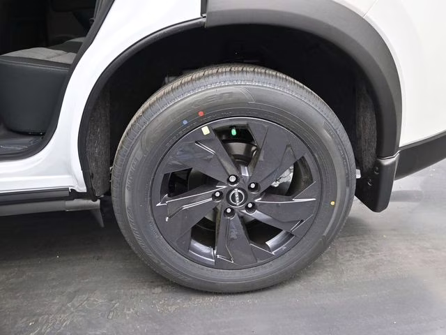 2026 Everest White Pearl Tricoat Nissan Rogue SV FWD SUV