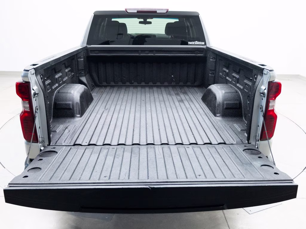 2020 Silver Chevrolet Silverado 1500 LT 4X4 Truck