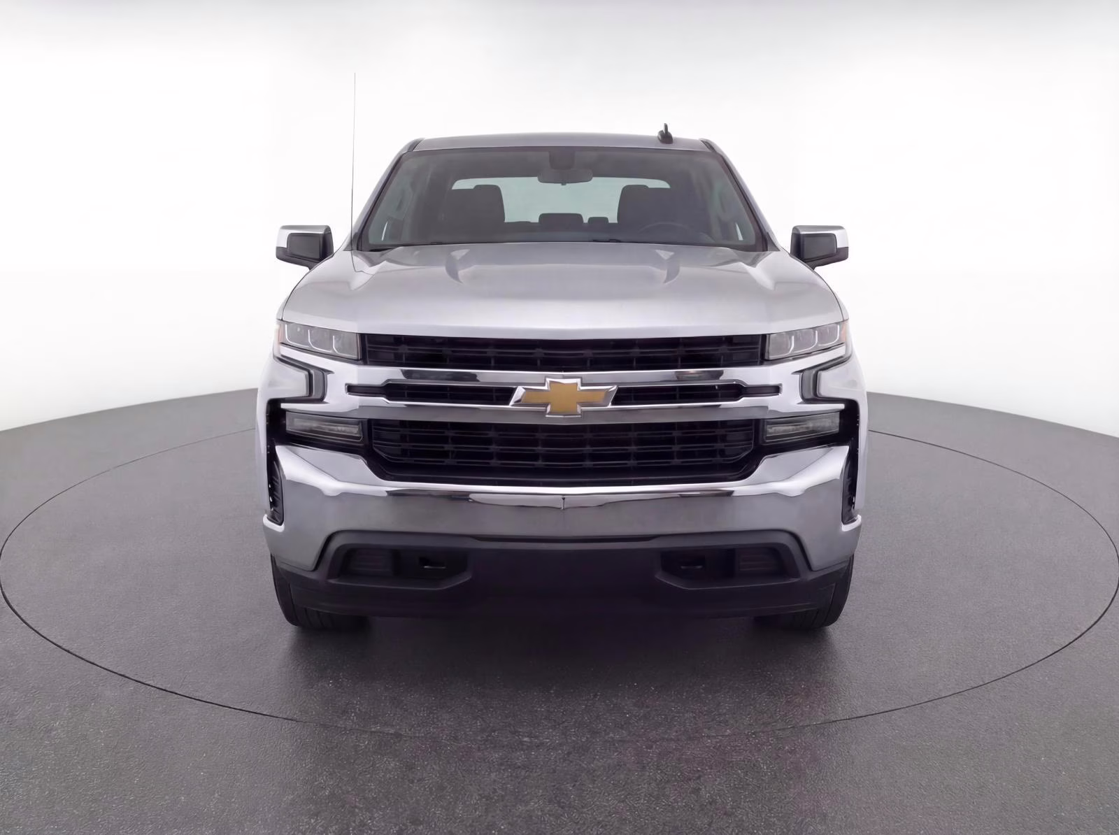 2020 Silver Ice Metallic Chevrolet Silverado 1500 LT 4X4 Truck