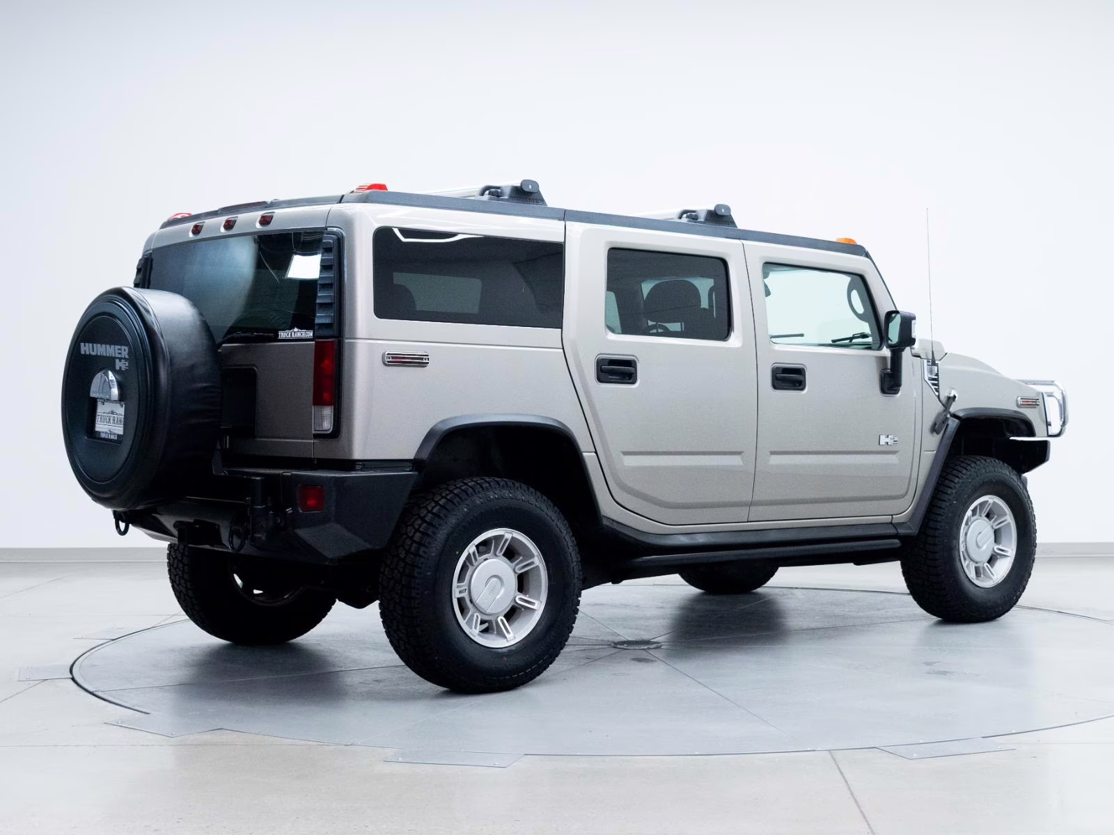 2006 Pewter Metallic HUMMER H2 SUV 4X4 SUV