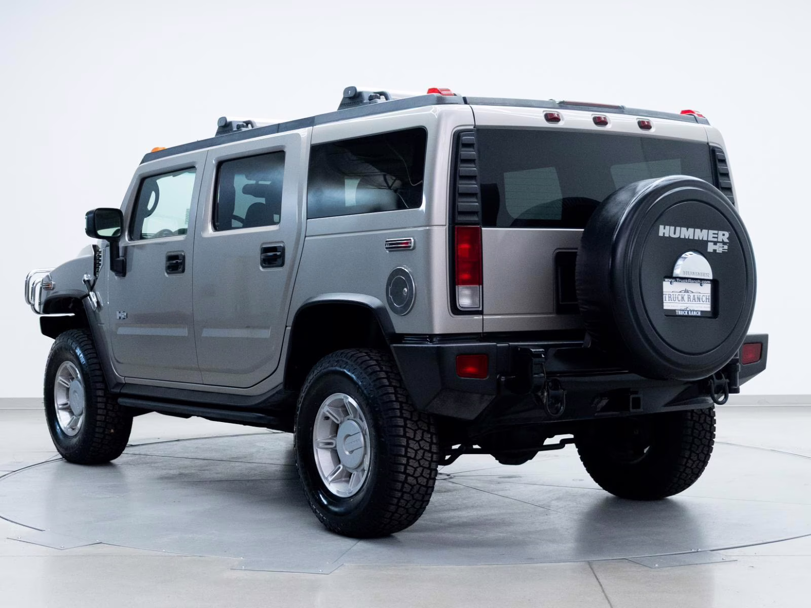 2006 Pewter Metallic HUMMER H2 SUV 4X4 SUV