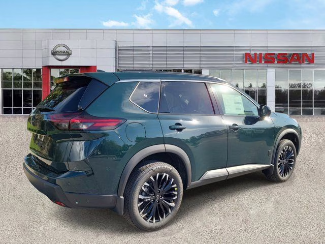 2026 Obsidian Nissan Rogue Dark Armor FWD SUV