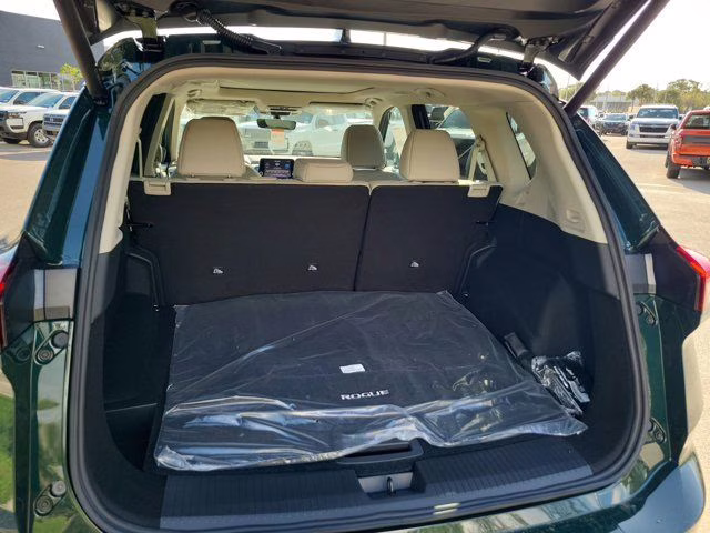 2026 Obsidian Nissan Rogue Dark Armor FWD SUV