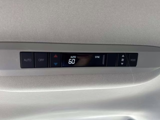 2022 White Toyota Sienna LE FWD Van