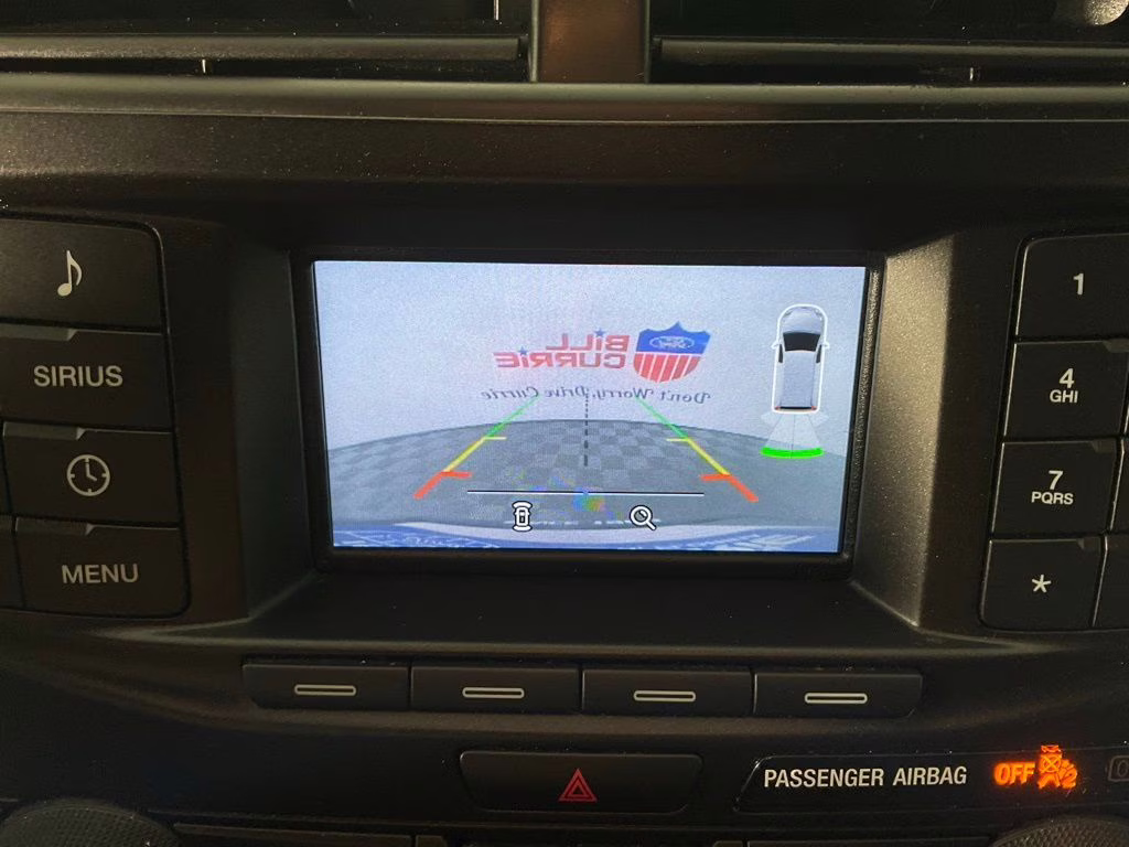 2017 Oxford White Ford Explorer XLT FWD SUV