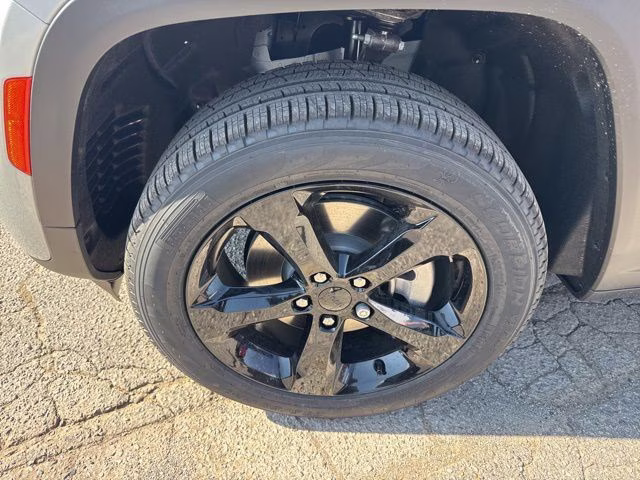 2026 Silver Jeep Grand Cherokee L Limited RWD SUV