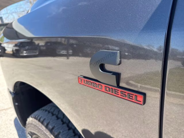 2026 Crystal Metallic Ram 2500 Tradesman 4X4 Truck