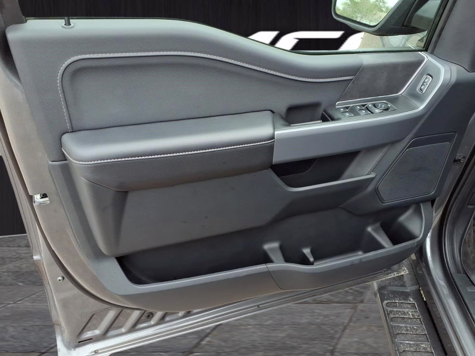 2026 Gray Metallic Ford F-150 XLT 4X4 Truck