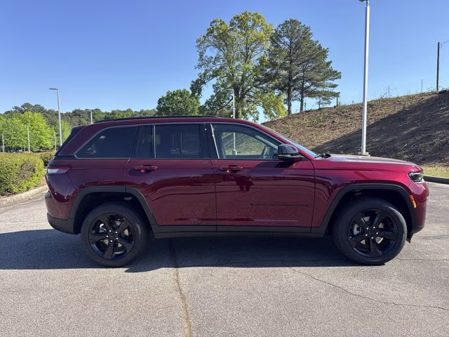 2026 Velvet Red Pearlcoat Jeep Grand Cherokee Limited 4X4 SUV