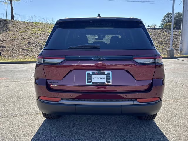 2026 Velvet Red Pearlcoat Jeep Grand Cherokee Limited 4X4 SUV