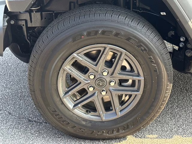 2026 Granite Crystal Metallic Clearcoat Jeep Gladiator Sport 4X4 Truck