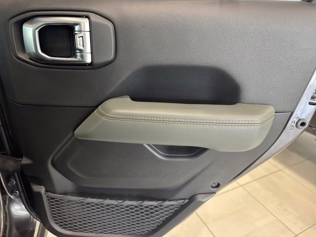 2026 Granite Crystal Metallic Clearcoat Jeep Gladiator Mojave X 4X4 Truck