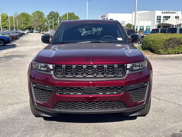 2026 Velvet Red Pearlcoat Jeep Grand Cherokee Limited 4X4 SUV