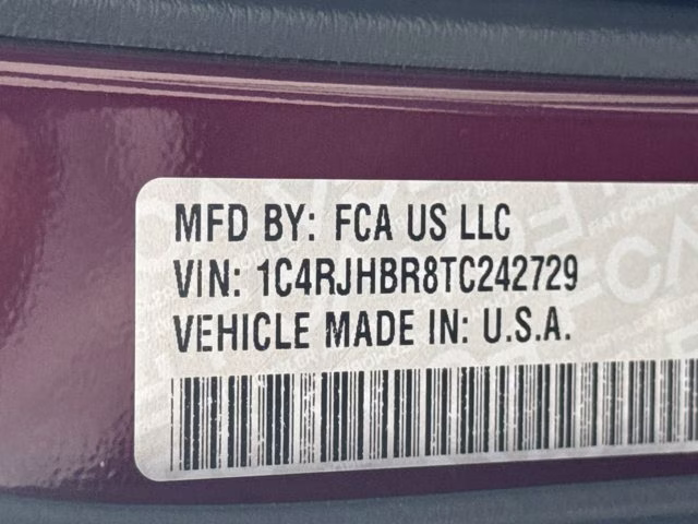 2026 Velvet Red Pearlcoat Jeep Grand Cherokee Limited 4X4 SUV