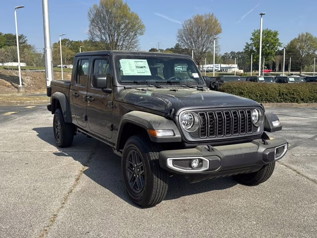 2026 Granite Crystal Metallic Clearcoat Jeep Gladiator Sport 4X4 Truck