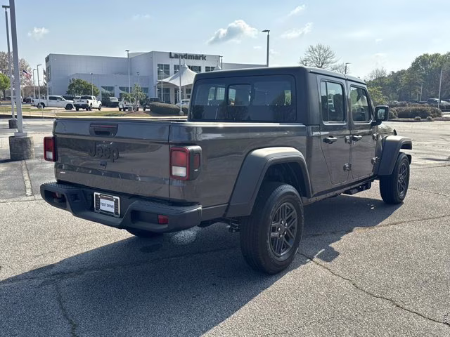 2026 Granite Crystal Metallic Clearcoat Jeep Gladiator Sport 4X4 Truck