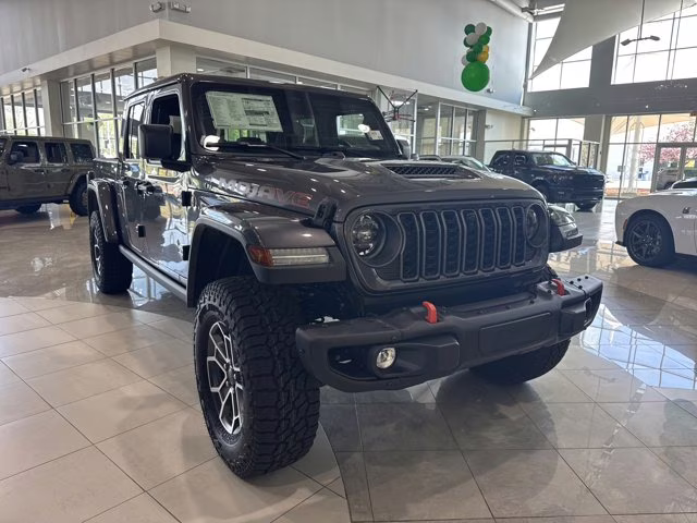 2026 Granite Crystal Metallic Clearcoat Jeep Gladiator Mojave X 4X4 Truck