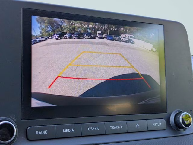 2022 Lunar White Hyundai Kona SEL FWD SUV