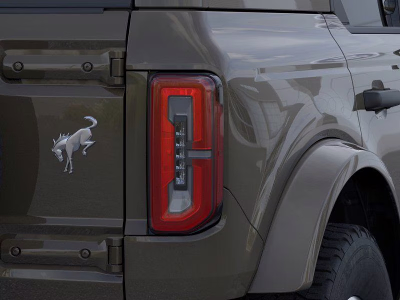 2026 Grey Ford Bronco Outer Banks 4X4 SUV