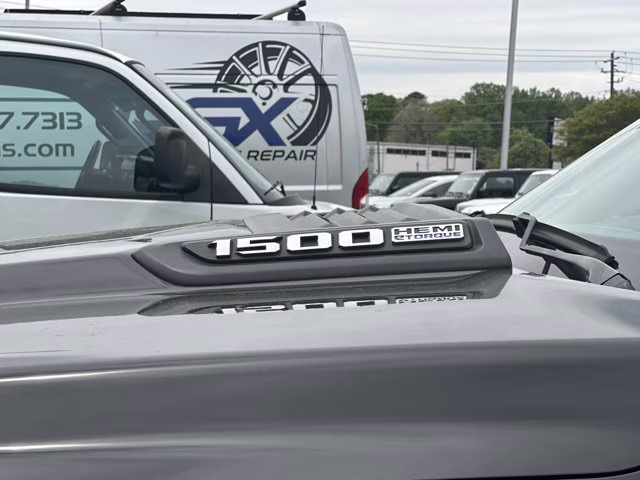 2022 Diamond Black Crystal Pearlcoat Ram 1500 Laramie 4X4 Truck