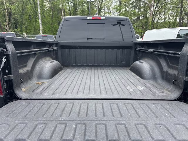 2022 Diamond Black Crystal Pearlcoat Ram 1500 Laramie 4X4 Truck