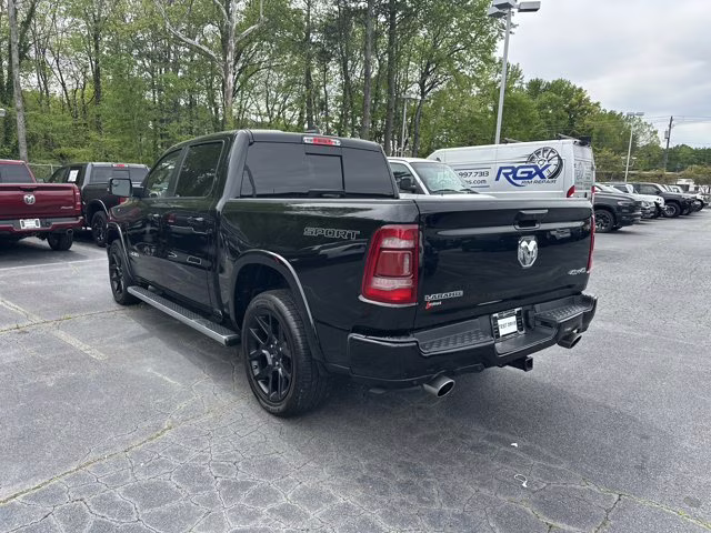2022 Diamond Black Crystal Pearlcoat Ram 1500 Laramie 4X4 Truck