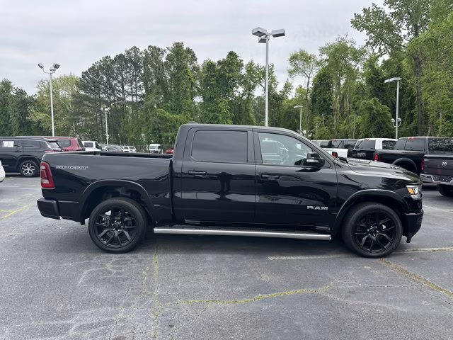 2022 Diamond Black Crystal Pearlcoat Ram 1500 Laramie 4X4 Truck