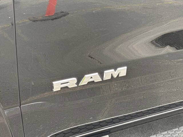 2022 Diamond Black Crystal Pearlcoat Ram 1500 Laramie 4X4 Truck