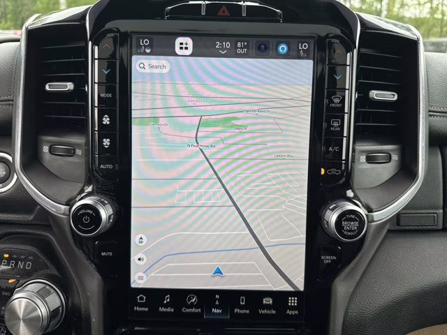 2022 Diamond Black Crystal Pearlcoat Ram 1500 Laramie 4X4 Truck