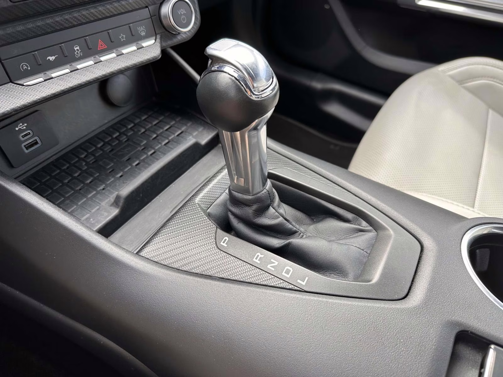 2024 Shadow Black Ford Mustang EcoBoost Convertible RWD Sedan