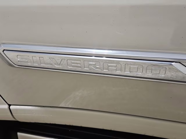 2026 White Sands Chevrolet Silverado 1500 High Country 4X4 Truck