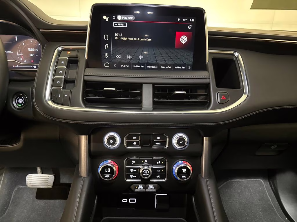 2023 Sterling Metallic GMC Yukon SLE RWD SUV