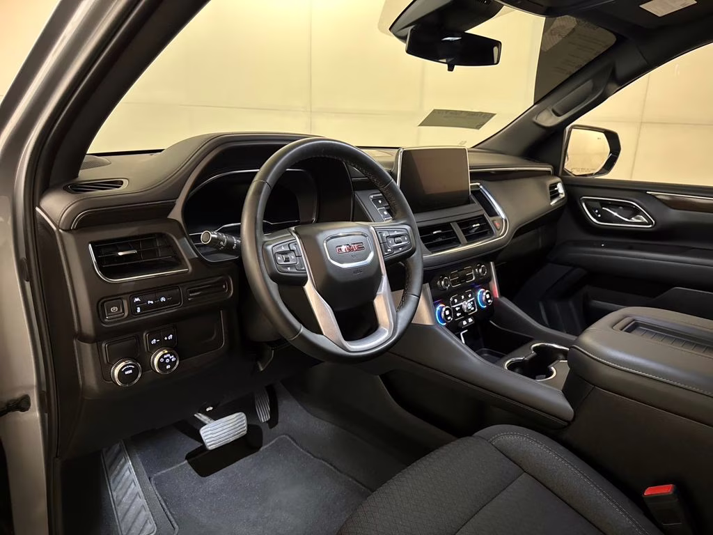 2023 Sterling Metallic GMC Yukon SLE RWD SUV