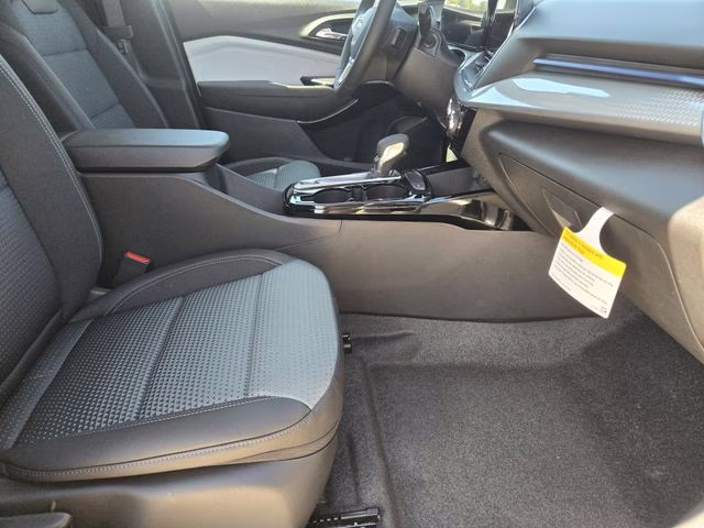 2026 Sterling Gray Metallic Chevrolet Trax LT FWD SUV