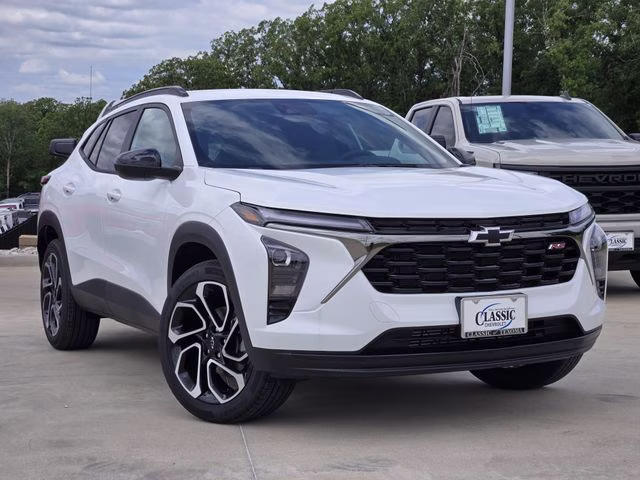 2026 Summit White Chevrolet Trax 2RS FWD SUV
