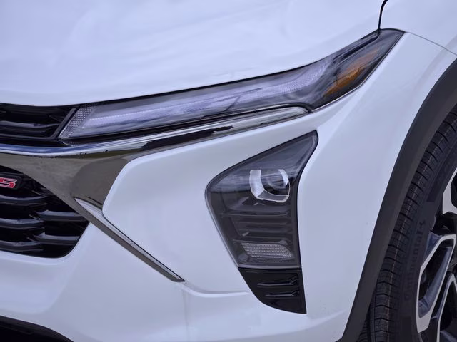 2026 Summit White Chevrolet Trax 2RS FWD SUV