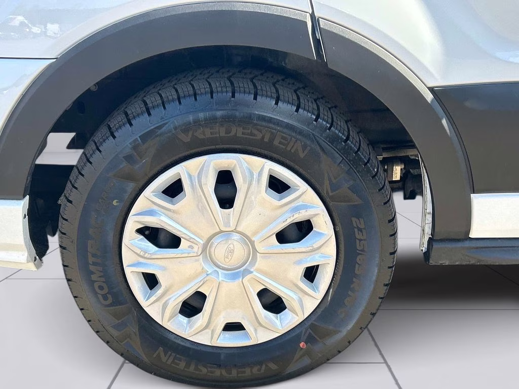 2023 Oxford White Ford Transit-350 XLT RWD Crossover